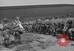 Image 507e Regiment 82e Division aéroportée Royaume-Uni, 1944, de la seconde 27 séquences d'archives historiques vidéo 65675060391