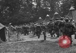 Standbild 507th Regiment 82nd Airborne Division Tollerton England, 1944, aus Sekunde 4 historischem Filmmaterial Videoclip 65675060392