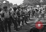 Standbild 507th Regiment 82nd Airborne Division Tollerton England, 1944, aus Sekunde 11 historischem Filmmaterial Videoclip 65675060392
