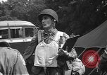Standbild 507th Regiment 82nd Airborne Division Tollerton England, 1944, aus Sekunde 24 historischem Filmmaterial Videoclip 65675060392