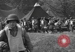 Standbild 507th Regiment 82nd Airborne Division Tollerton England, 1944, aus Sekunde 28 historischem Filmmaterial Videoclip 65675060392