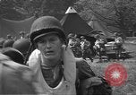 Standbild 507th Regiment 82nd Airborne Division Tollerton England, 1944, aus Sekunde 30 historischem Filmmaterial Videoclip 65675060392