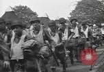 Standbild 507th Regiment 82nd Airborne Division Tollerton England, 1944, aus Sekunde 39 historischem Filmmaterial Videoclip 65675060392