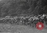 Standbild 507th Regiment 82nd Airborne Division Tollerton England, 1944, aus Sekunde 47 historischem Filmmaterial Videoclip 65675060392