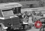 Standbild 507th Regiment 82nd Airborne Division Tollerton England, 1944, aus Sekunde 57 historischem Filmmaterial Videoclip 65675060392