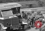Standbild 507th Regiment 82nd Airborne Division Tollerton England, 1944, aus Sekunde 58 historischem Filmmaterial Videoclip 65675060392