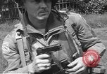 Standbild 507th Regiment 82nd Airborne Division Tollerton England, 1944, aus Sekunde 37 historischem Filmmaterial Videoclip 65675060393