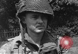 Standbild 507th Regiment 82nd Airborne Division Tollerton England, 1944, aus Sekunde 40 historischem Filmmaterial Videoclip 65675060393