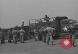 Standbild 507th Regiment 82nd Airborne Division Tollerton England, 1944, aus Sekunde 5 historischem Filmmaterial Videoclip 65675060395