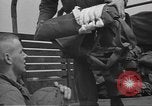 Standbild 507th Regiment 82nd Airborne Division Tollerton England, 1944, aus Sekunde 23 historischem Filmmaterial Videoclip 65675060395
