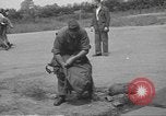 Standbild 507th Regiment 82nd Airborne Division Tollerton England, 1944, aus Sekunde 41 historischem Filmmaterial Videoclip 65675060395
