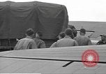 Standbild 507th Regiment 82nd Airborne Division Vereinigtes Königreich, 1944, aus Sekunde 10 historischem Filmmaterial Videoclip 65675060396