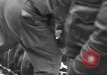 Standbild 507th Regiment 82nd Airborne Division Vereinigtes Königreich, 1944, aus Sekunde 31 historischem Filmmaterial Videoclip 65675060396