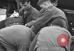 Standbild 507th Regiment 82nd Airborne Division Vereinigtes Königreich, 1944, aus Sekunde 49 historischem Filmmaterial Videoclip 65675060396