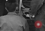 Standbild 507th Regiment 82nd Airborne Division Vereinigtes Königreich, 1944, aus Sekunde 53 historischem Filmmaterial Videoclip 65675060396