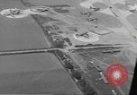 Immagine di I piani di messa a terra Regno Unito, 1944, secondo 14 filmato di repertorio 65675060399