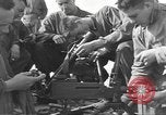Standbild USA Soldaten Vereinigtes Königreich, 1944, aus Sekunde 15 historischem Filmmaterial Videoclip 65675060400