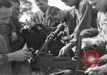 Standbild USA Soldaten Vereinigtes Königreich, 1944, aus Sekunde 23 historischem Filmmaterial Videoclip 65675060400