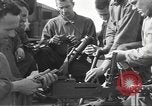 Standbild USA Soldaten Vereinigtes Königreich, 1944, aus Sekunde 25 historischem Filmmaterial Videoclip 65675060400
