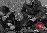 Standbild USA Soldaten Vereinigtes Königreich, 1944, aus Sekunde 56 historischem Filmmaterial Videoclip 65675060400