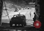 Standbild Landing Ship Tank angedockt am Falmouth England, 1944, aus Sekunde 8 historischem Filmmaterial Videoclip 65675060403