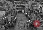 Standbild Landing Ship Tank angedockt am Falmouth England, 1944, aus Sekunde 57 historischem Filmmaterial Videoclip 65675060403