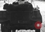 Image -nous les troupes et l'équipement bord de l'USS Burnett County (LST-512) Falmouth Angleterre, 1944, de la seconde 52 séquences d'archives historiques vidéo 65675060404
