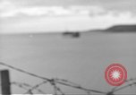 Image -NOUS Landing Ship réservoir l'USS Chase County (LST 532) Falmouth Angleterre, 1944, de la seconde 6 séquences d'archives historiques vidéo 65675060405