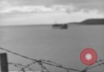 Image -NOUS Landing Ship réservoir l'USS Chase County (LST 532) Falmouth Angleterre, 1944, de la seconde 16 séquences d'archives historiques vidéo 65675060405