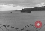 Image -NOUS Landing Ship réservoir l'USS Chase County (LST 532) Falmouth Angleterre, 1944, de la seconde 25 séquences d'archives historiques vidéo 65675060405