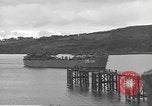 Image -NOUS Landing Ship réservoir l'USS Chase County (LST 532) Falmouth Angleterre, 1944, de la seconde 39 séquences d'archives historiques vidéo 65675060405