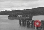 Image -NOUS Landing Ship réservoir l'USS Chase County (LST 532) Falmouth Angleterre, 1944, de la seconde 43 séquences d'archives historiques vidéo 65675060405