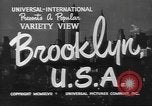 Immagine di Le scene della città compresi i ponti edifici strade e traffico Brooklyn New York USA, 1947, secondo 5 filmato di repertorio 65675060412