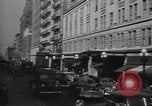 Immagine di Le scene della città compresi i ponti edifici strade e traffico Brooklyn New York USA, 1947, secondo 46 filmato di repertorio 65675060412