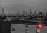 Immagine di Le scene della città compresi i ponti edifici strade e traffico Brooklyn New York USA, 1947, secondo 61 filmato di repertorio 65675060412