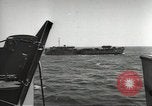 Image Landing Ship Tank Normandie France, 1944, de la seconde 14 séquences d'archives historiques vidéo 65675060418