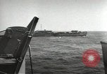 Image Landing Ship Tank Normandie France, 1944, de la seconde 16 séquences d'archives historiques vidéo 65675060418