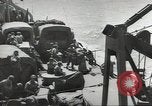 Image Landing Ship Tank Normandie France, 1944, de la seconde 17 séquences d'archives historiques vidéo 65675060418