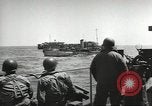 Image Landing Ship Tank Normandie France, 1944, de la seconde 22 séquences d'archives historiques vidéo 65675060418