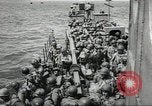 Image Landing Ship Tank Normandie France, 1944, de la seconde 32 séquences d'archives historiques vidéo 65675060418
