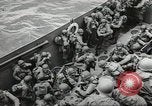Image Landing Ship Tank Normandie France, 1944, de la seconde 37 séquences d'archives historiques vidéo 65675060418