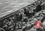 Image Landing Ship Tank Normandie France, 1944, de la seconde 38 séquences d'archives historiques vidéo 65675060418
