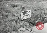 Immagine di Le forze alleate a terra seguendo la D-day invasione Normandia Francia, 1944, secondo 27 filmato di repertorio 65675060419