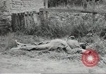 Immagine di Le forze alleate a terra seguendo la D-day invasione Normandia Francia, 1944, secondo 48 filmato di repertorio 65675060419