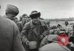 Standbild Deutsche Kriegsgefangene genommen in alliierte Invasion Normandie Frankreich, 1944, aus Sekunde 39 historischem Filmmaterial Videoclip 65675060420