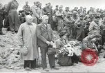 Image Cérémonie au premier cimetière militaire américain d'Omaha Beach Normandie France, 1944, de la seconde 54 séquences d'archives historiques vidéo 65675060423