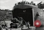 Image Landing Ship Tank LST-47 Dartmouth Angleterre, 1944, de la seconde 15 séquences d'archives historiques vidéo 65675060435
