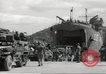 Image Landing Ship Tank LST-47 Dartmouth Angleterre, 1944, de la seconde 59 séquences d'archives historiques vidéo 65675060435