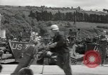 Immagine di Landing Craft serbatoio Dartmouth Inghilterra, 1944, secondo 24 filmato di repertorio 65675060436