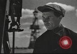 Immagine di Petrolio russo ben tower La Russia, 1941, secondo 33 filmato di repertorio 65675060460